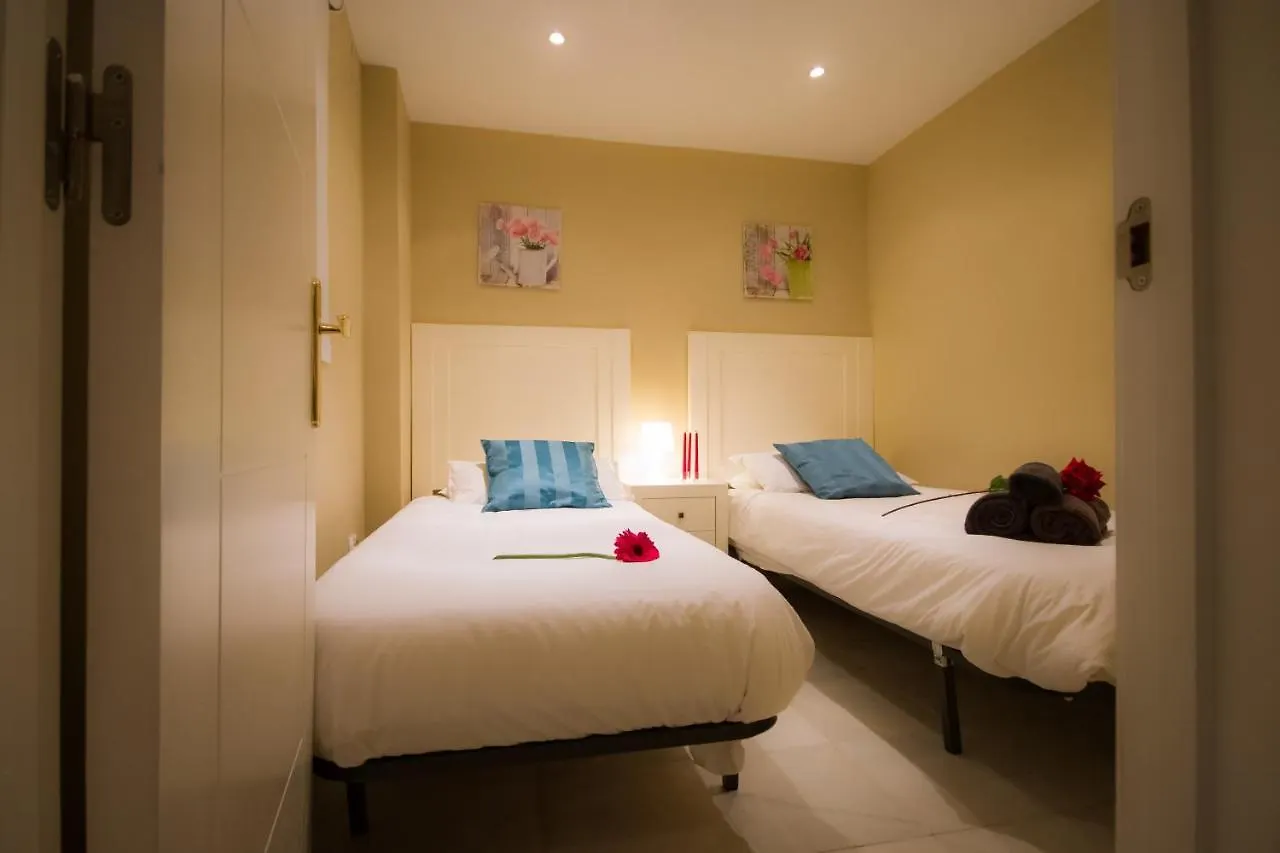 Holidays2Malaga Constitucion High Speed WIFI Apartamento