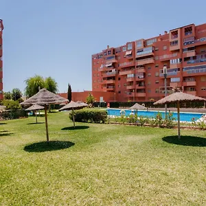 https://apartamento-teatinos.hotelsinnerja.org